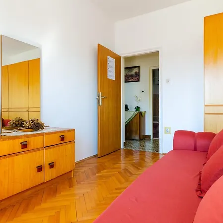 Apartment Smiljka *