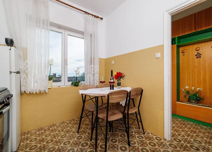 Smiljka * Crikvenica